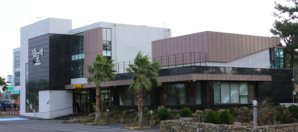 Dammora Resort Seogwipo Esterno foto
